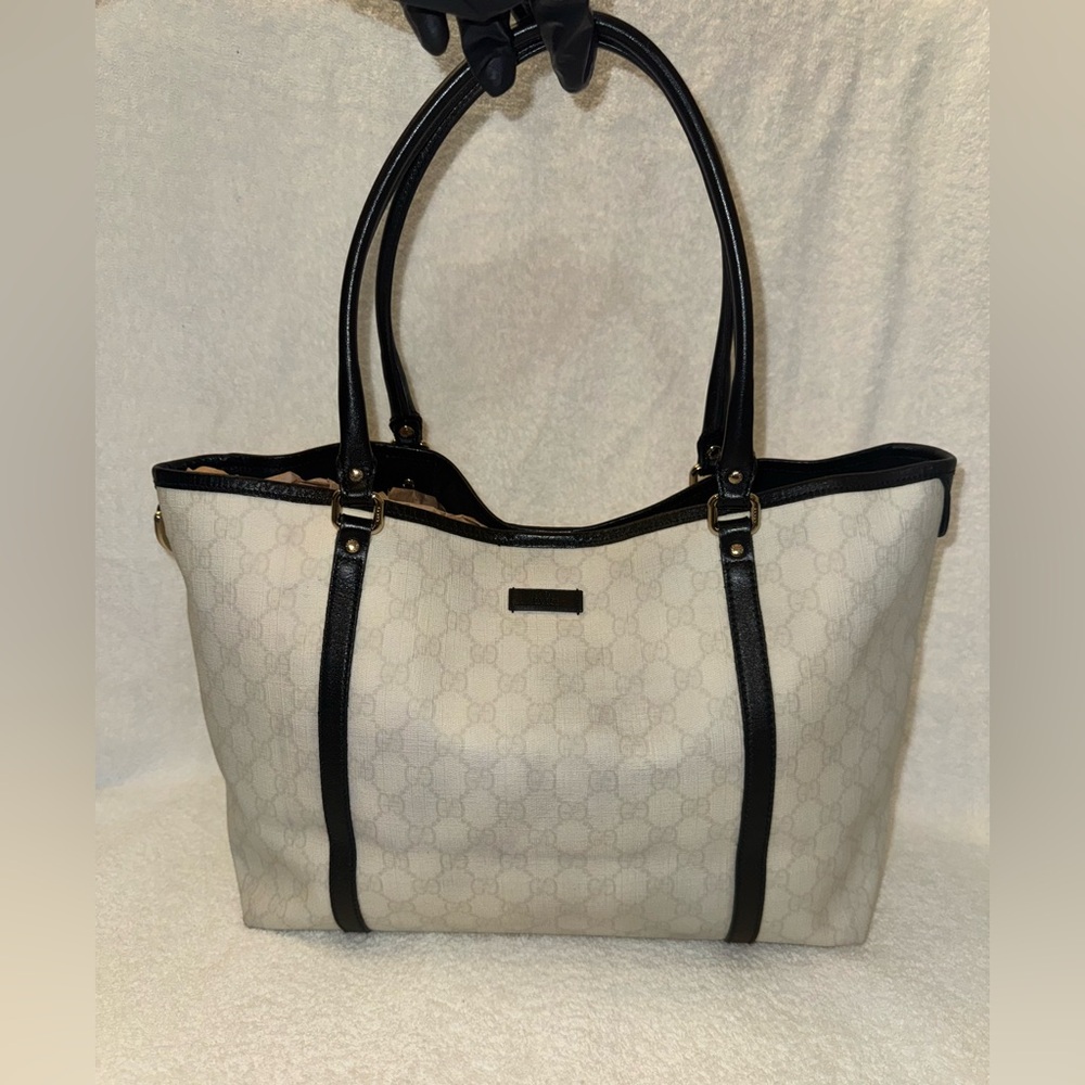 Gucci Canvas GG Supreme Joy Tote Bag.